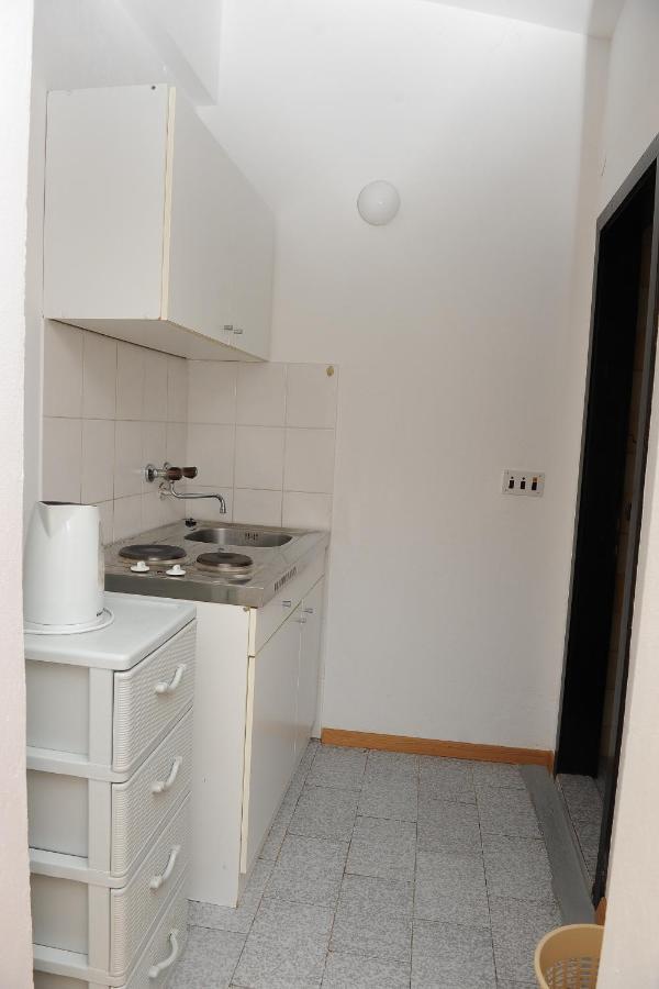 Apartments with a parking space Podaca, Makarska - 15748 Bagian luar foto